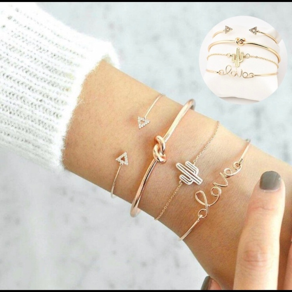 🔥🔥 Love Knot 4 Piece Set Gold 🔥🔥